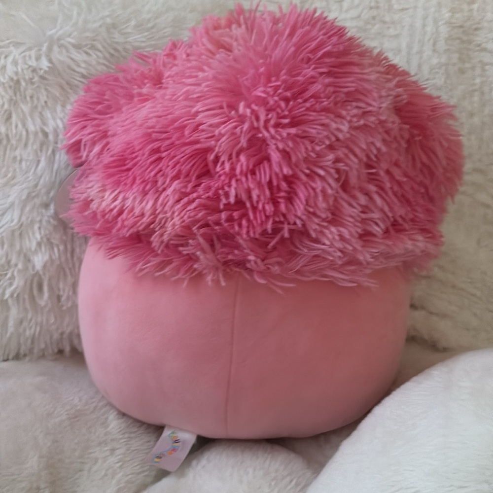 NWT Caparinne Valentines Day Big Foot Pink - Picture 3 of 5